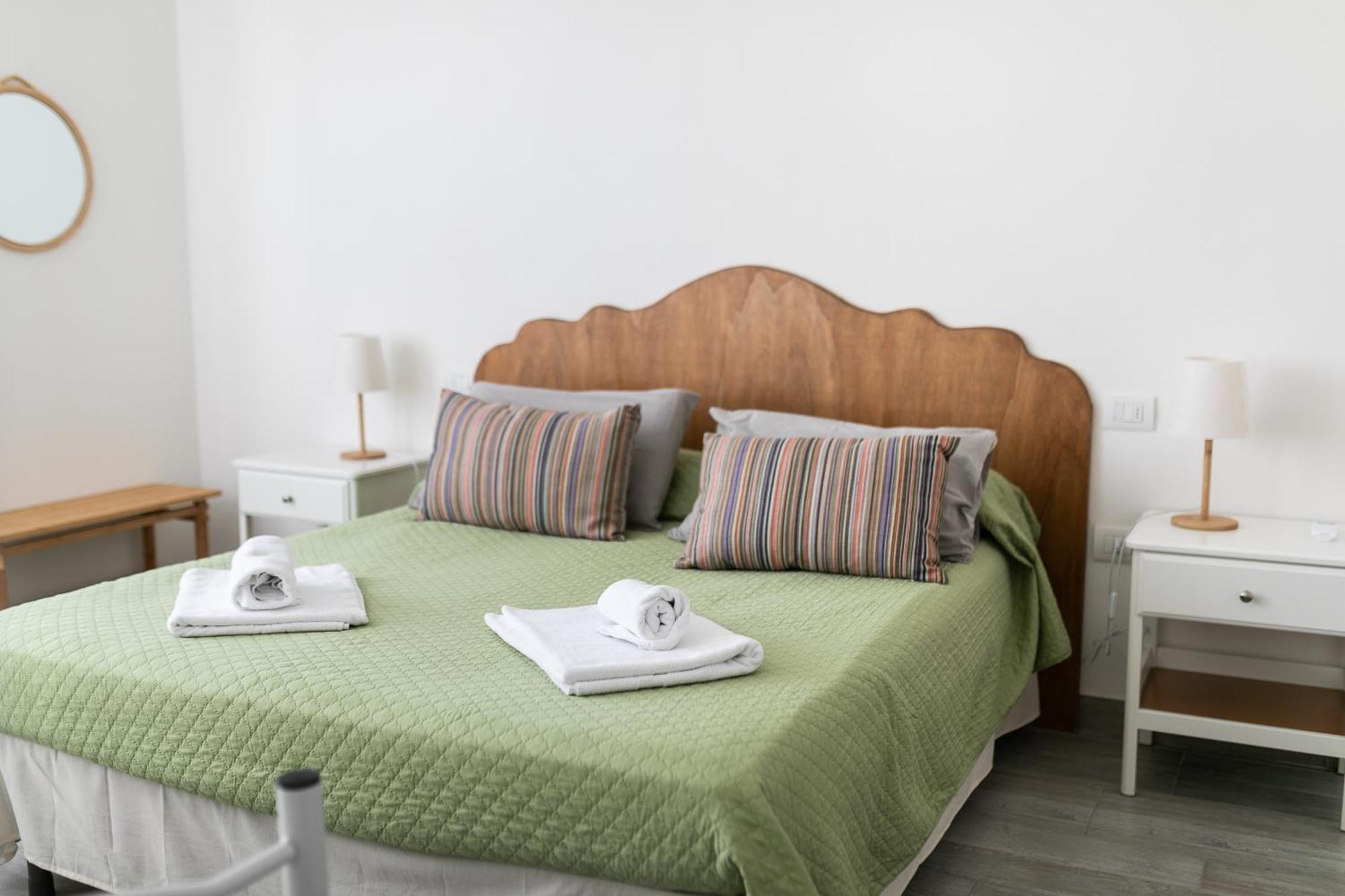 Bed Gold Leilighet Castelnuovo del Garda Eksteriør bilde
